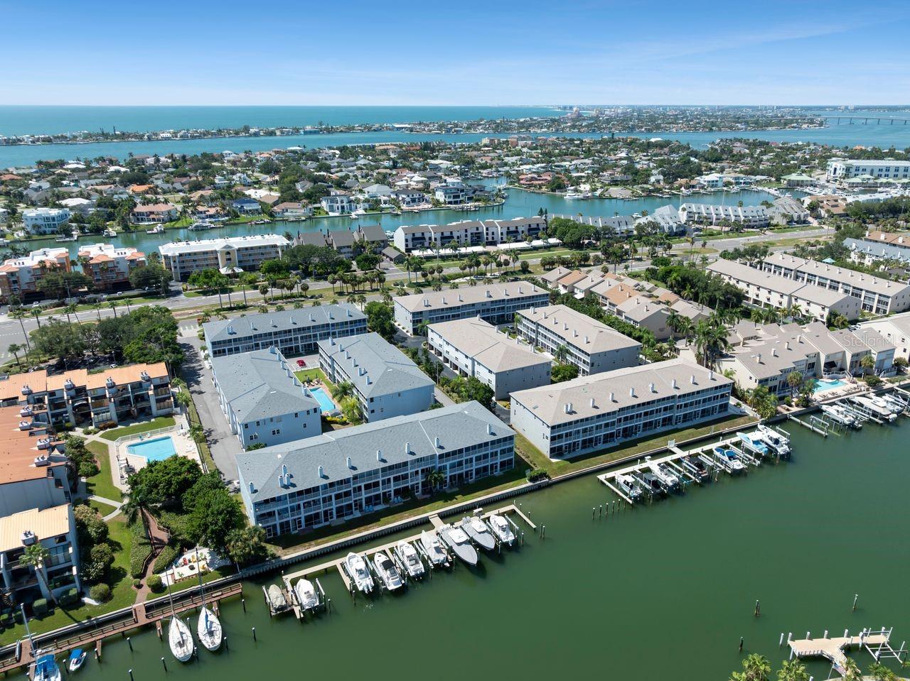 521 PINELLAS BAYWAY S #105 — photo 63