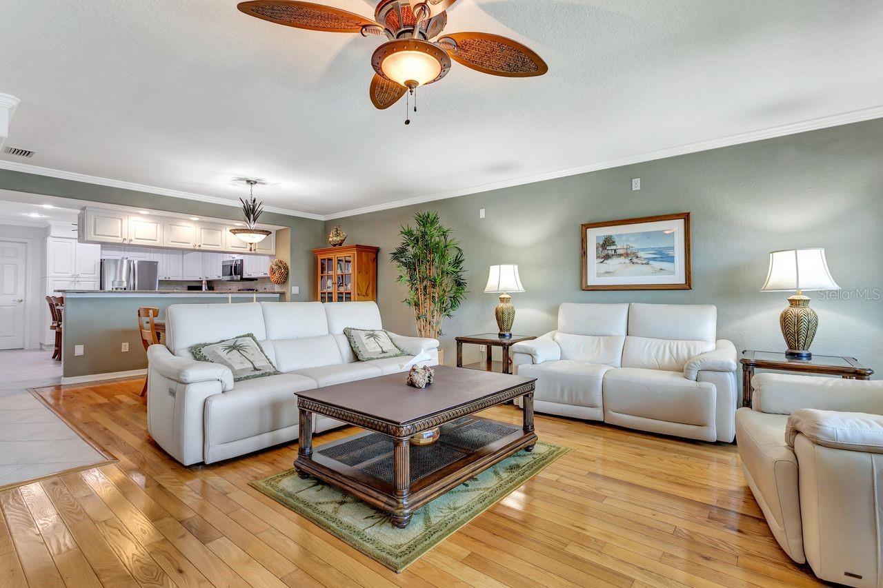 521 PINELLAS BAYWAY S #105 — photo 14