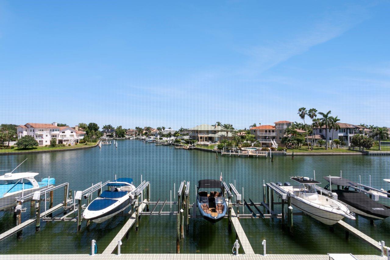 521 PINELLAS BAYWAY S #105 — photo 47