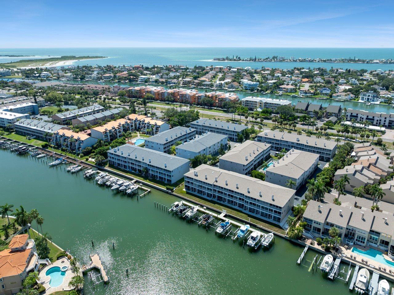 521 PINELLAS BAYWAY S #105 — photo 61