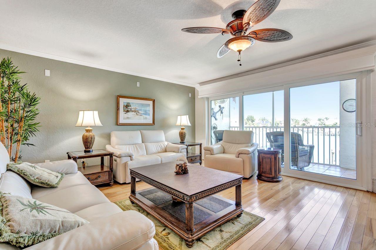 521 PINELLAS BAYWAY S #105 — photo 10