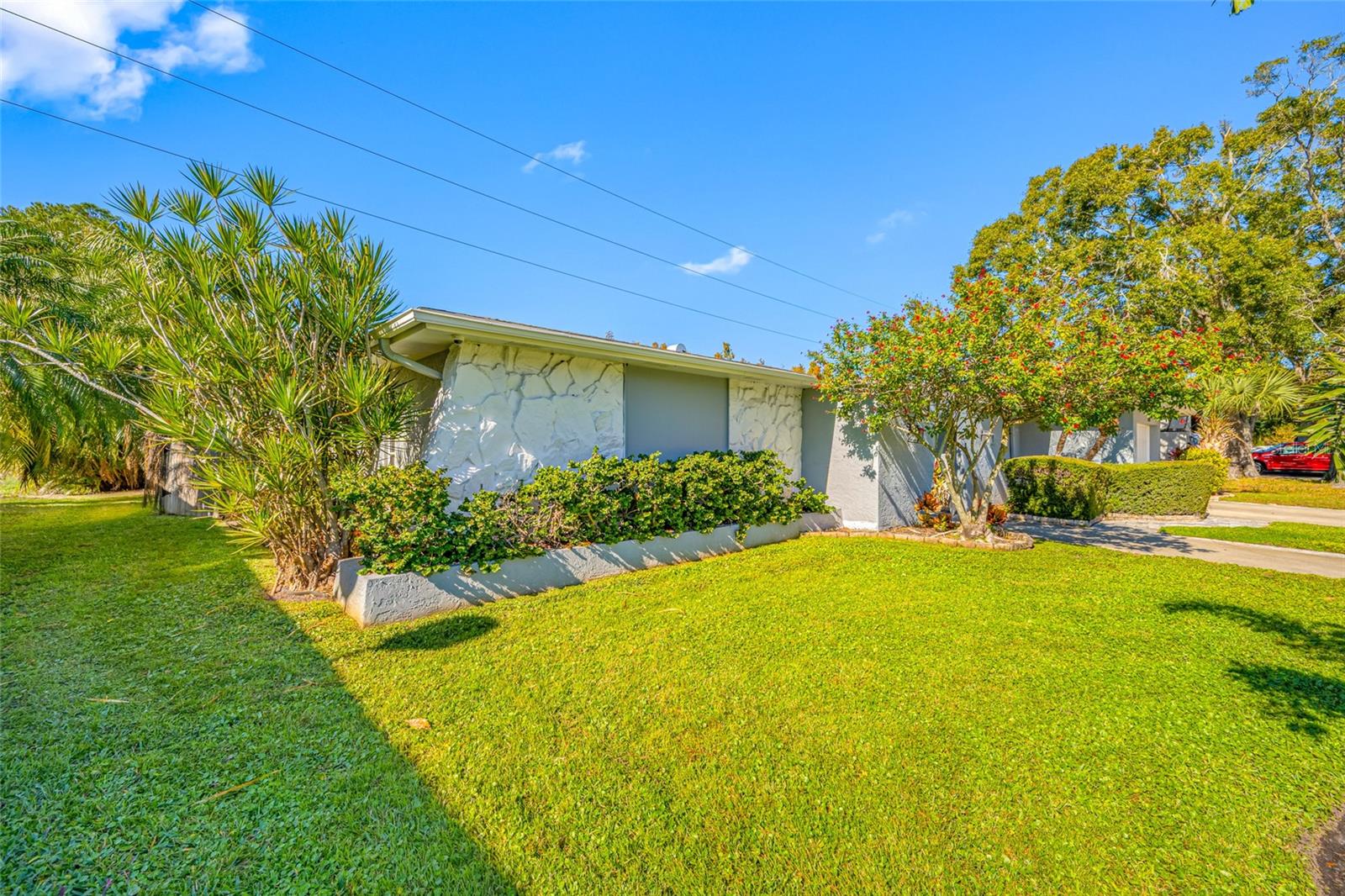 1862 DEL ROBLES DR — photo 22