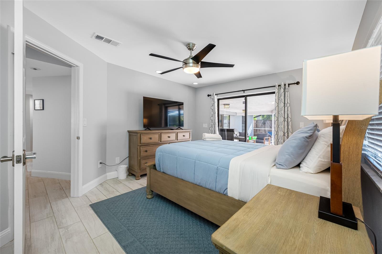 1862 DEL ROBLES DR — photo 61