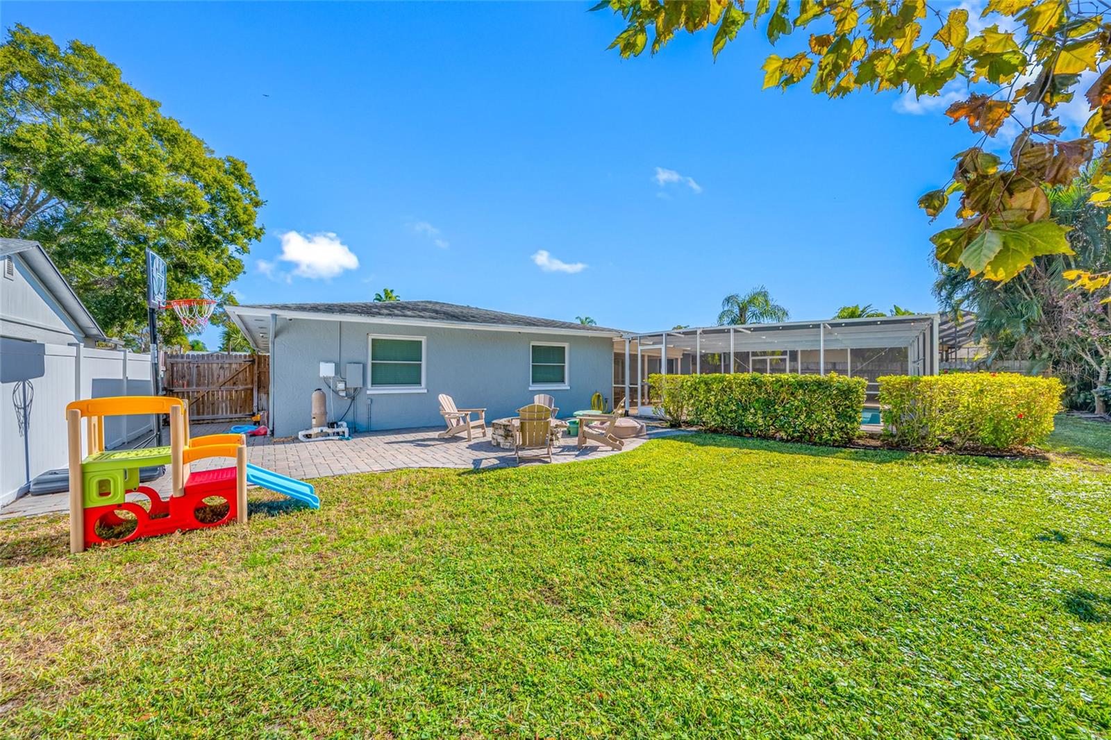 1862 DEL ROBLES DR — photo 29