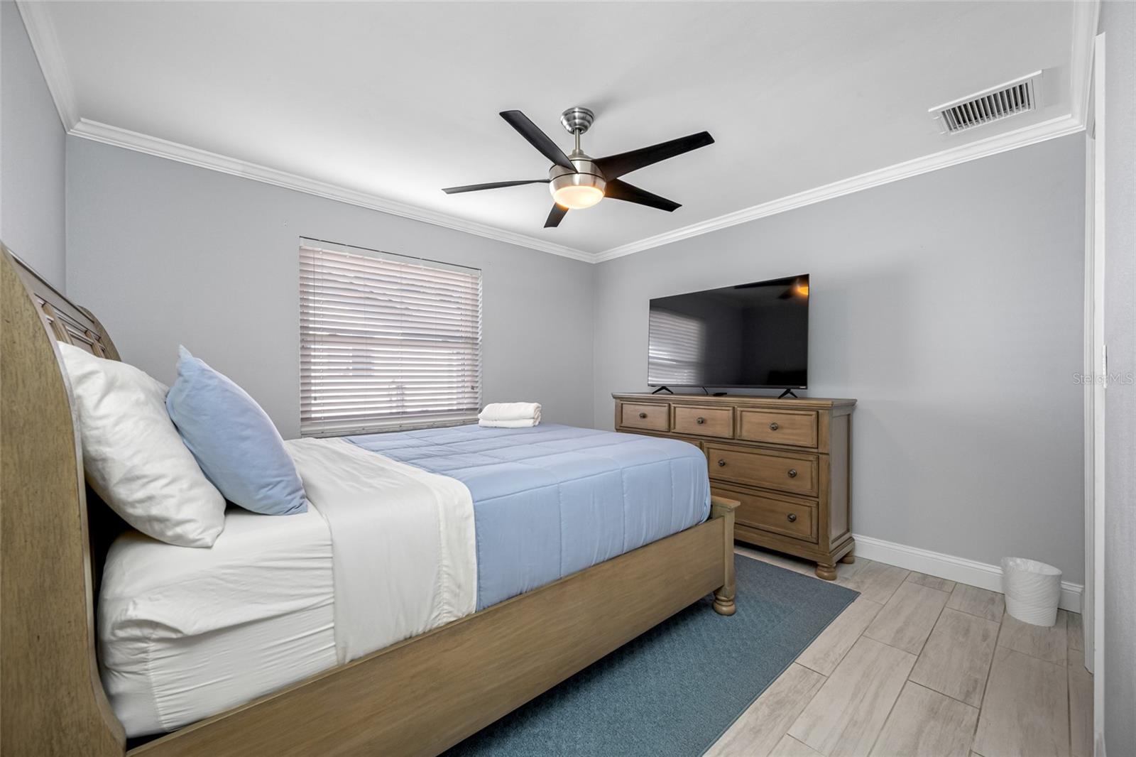 1862 DEL ROBLES DR — photo 72