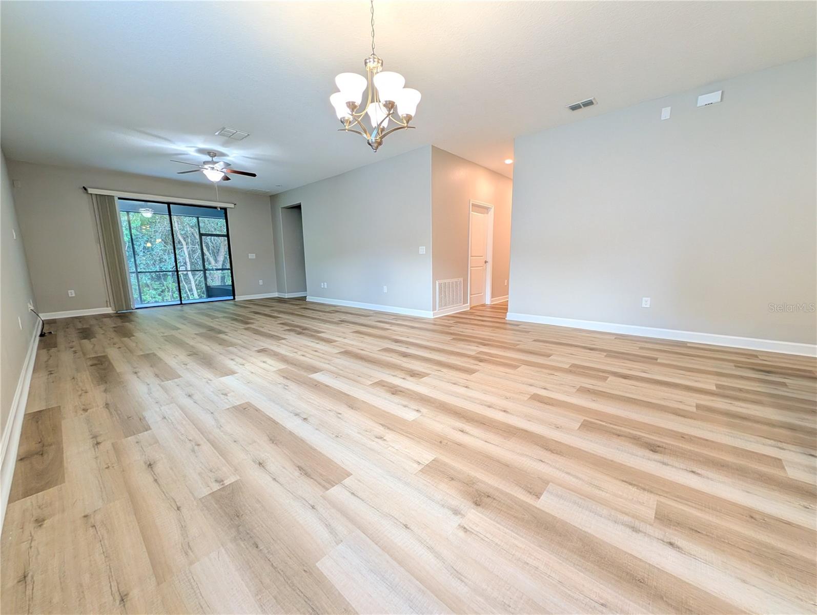 19255 ALEXANDREA LEE CT — photo 8