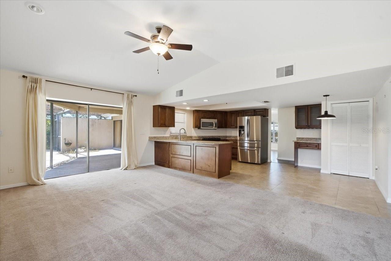 14105 KNOTTINGSLEY PL — photo 12