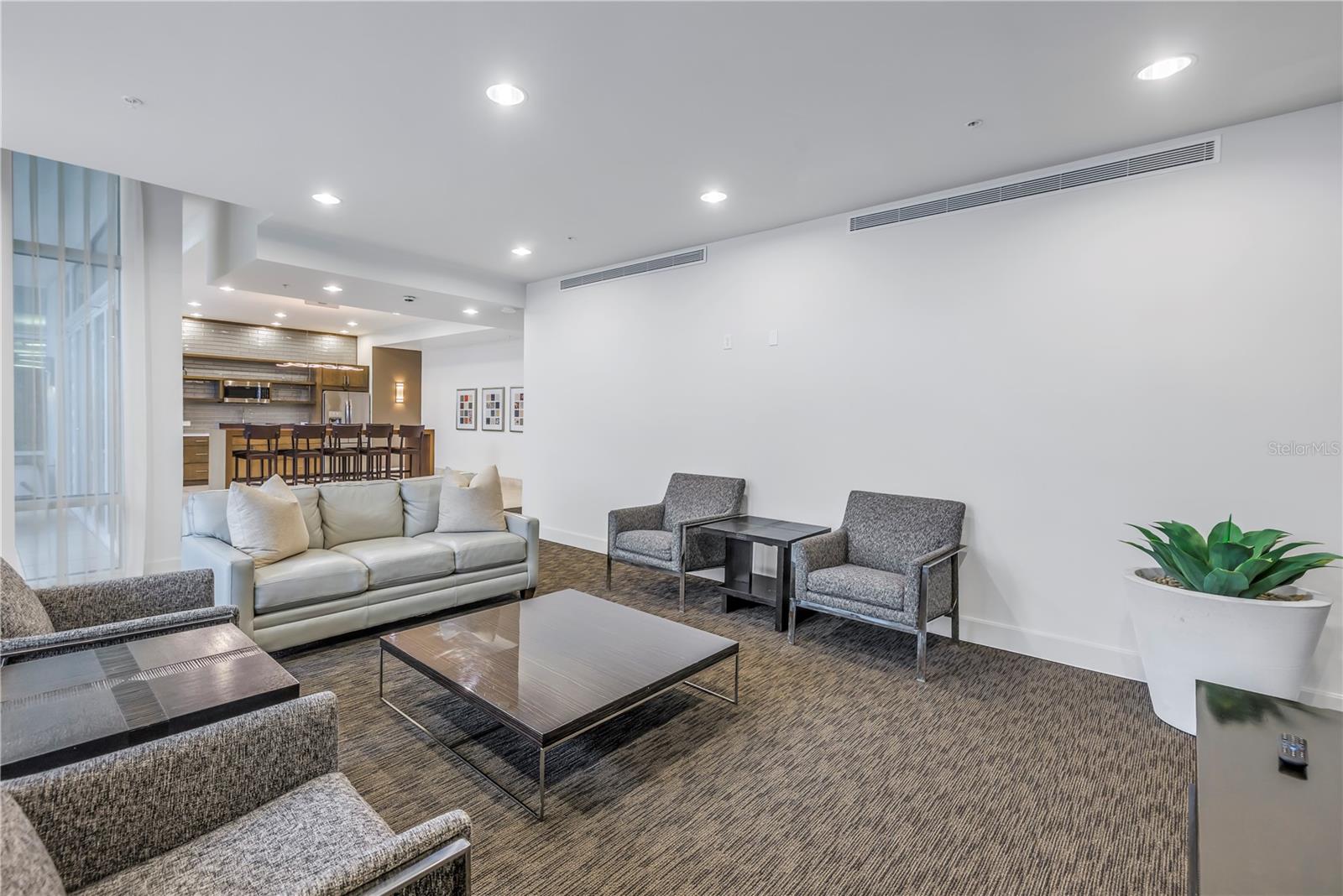 400 4TH AVE S #701 — photo 47