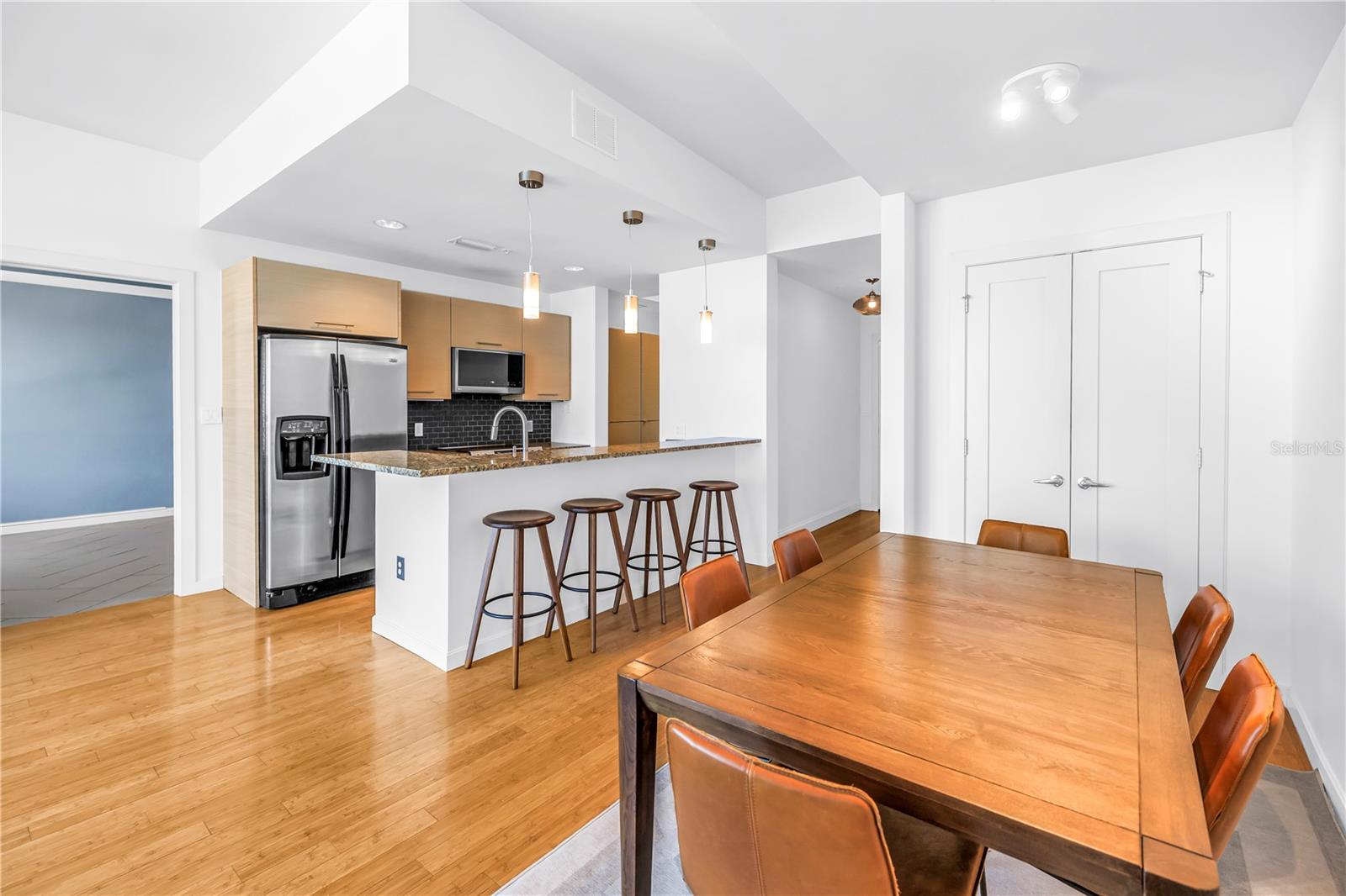 400 4TH AVE S #701 — photo 15