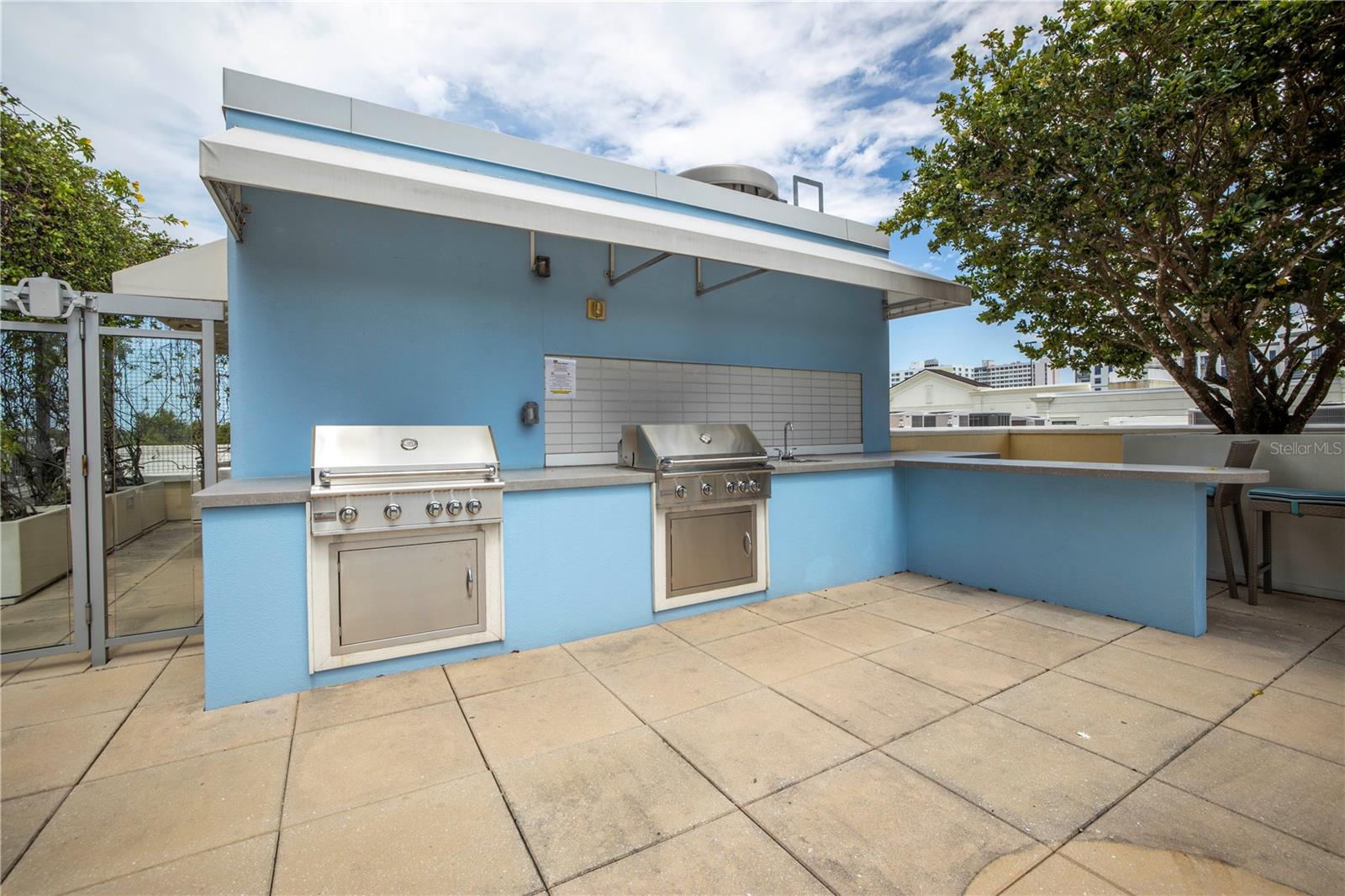 400 4TH AVE S #701 — photo 50