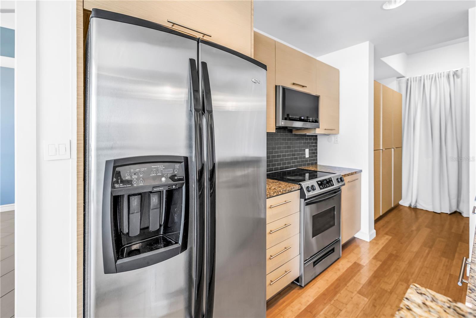 400 4TH AVE S #701 — photo 23