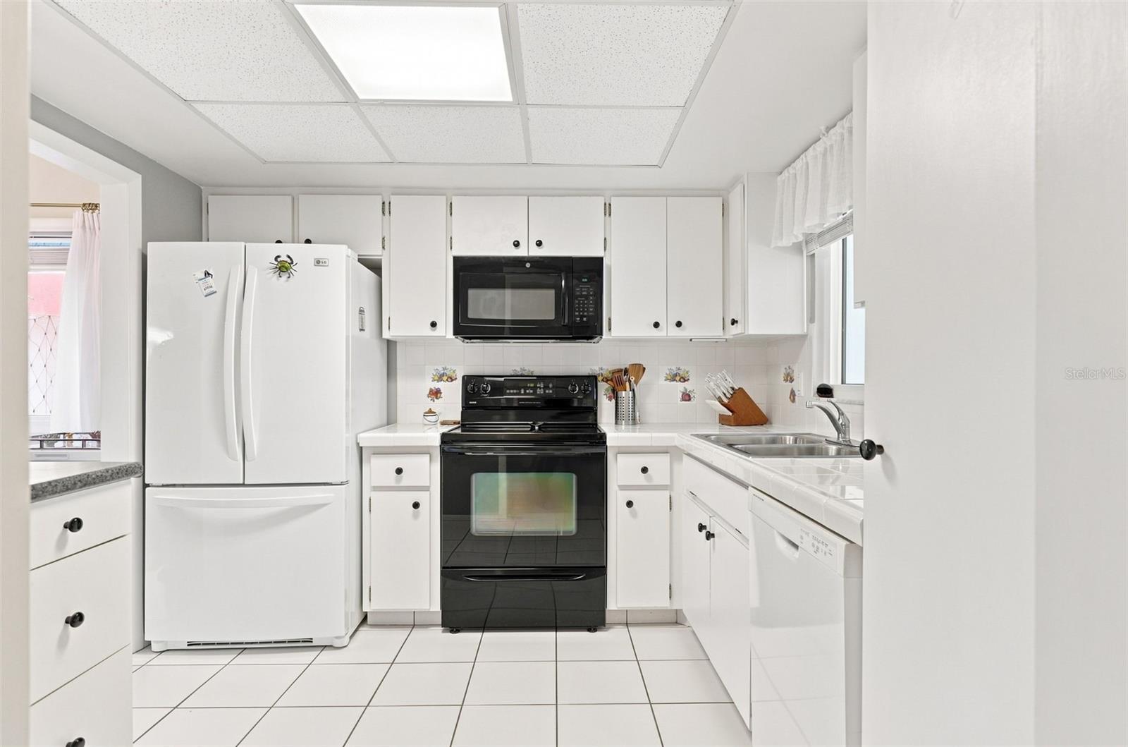 2407 RIVERBLUFF PKWY #V-226 — photo 7