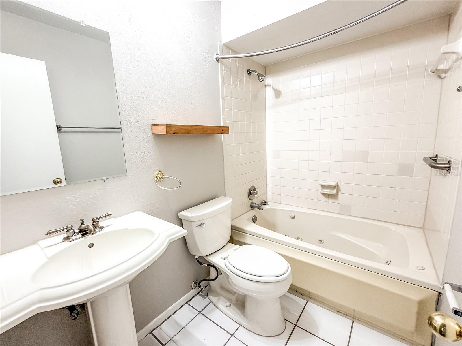 1844 MILL RUN CIR — photo 25