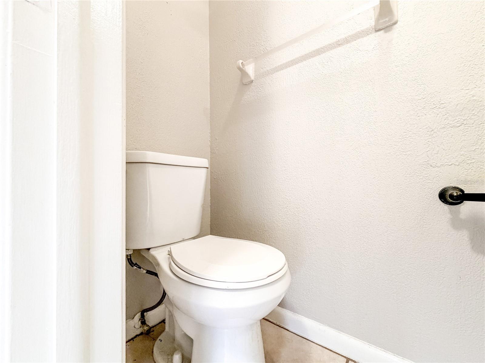1844 MILL RUN CIR — photo 16
