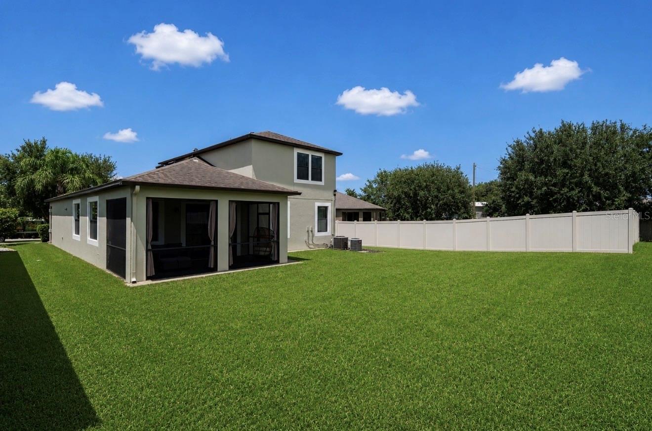 11510 SCARLET IBIS PL — photo 34