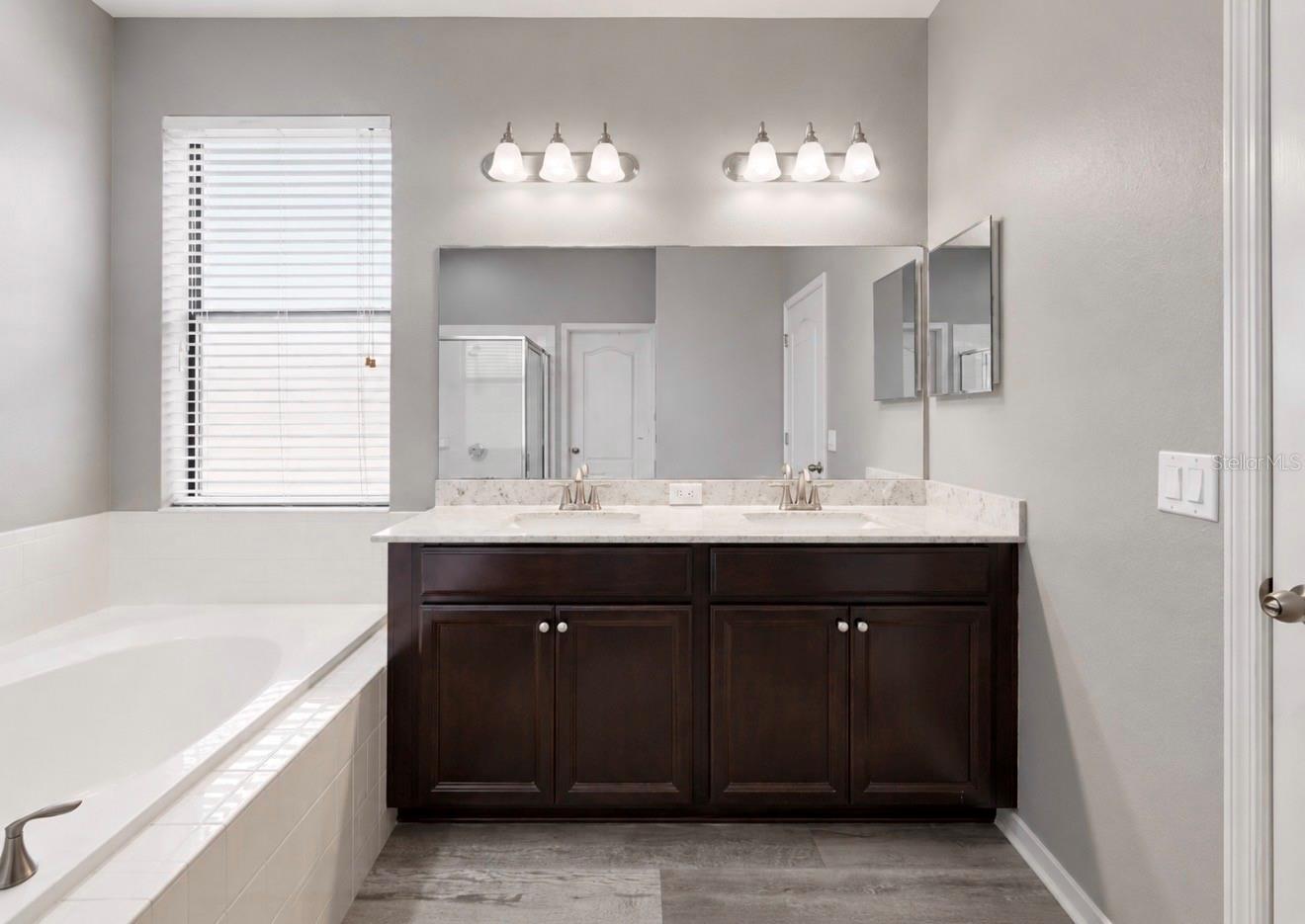 11510 SCARLET IBIS PL — photo 23