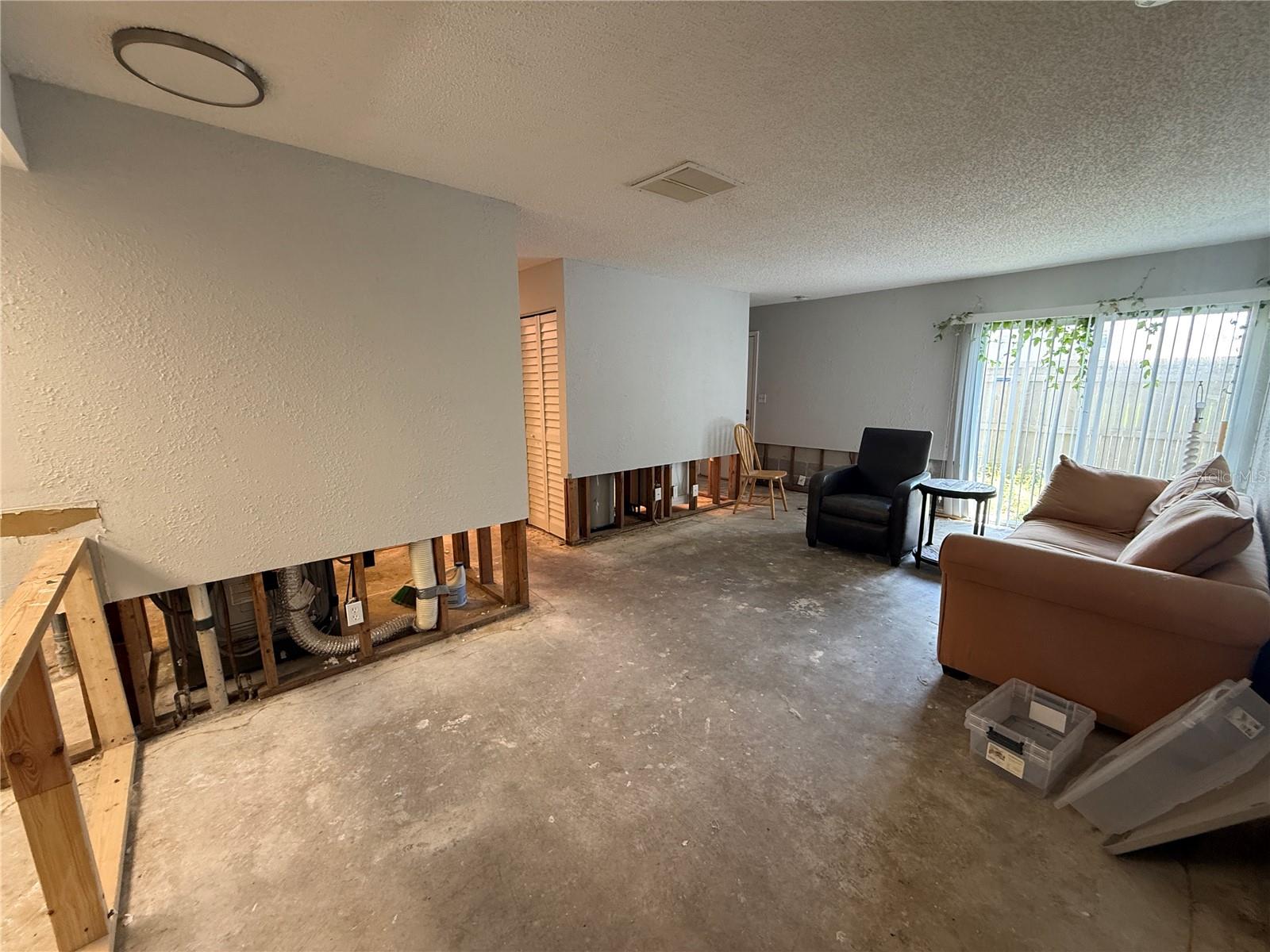 8649 LAKE ISLE DR #182 — photo 5
