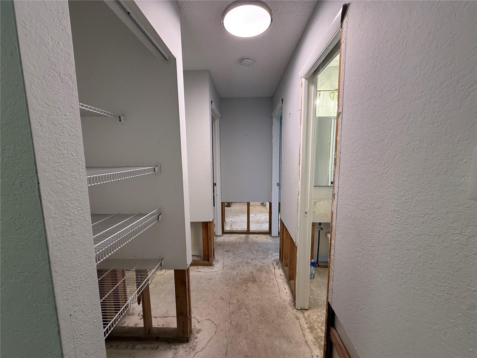 8649 LAKE ISLE DR #182 — photo 8
