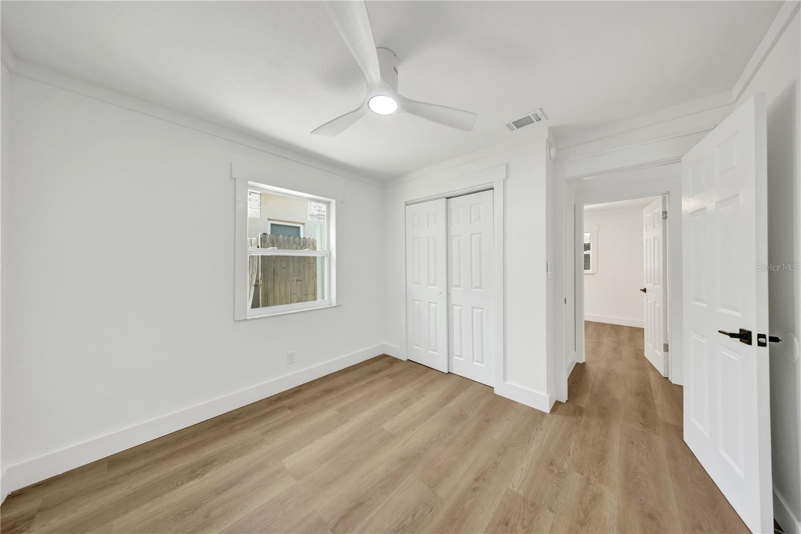 2264 WINCHESTER DR — photo 12