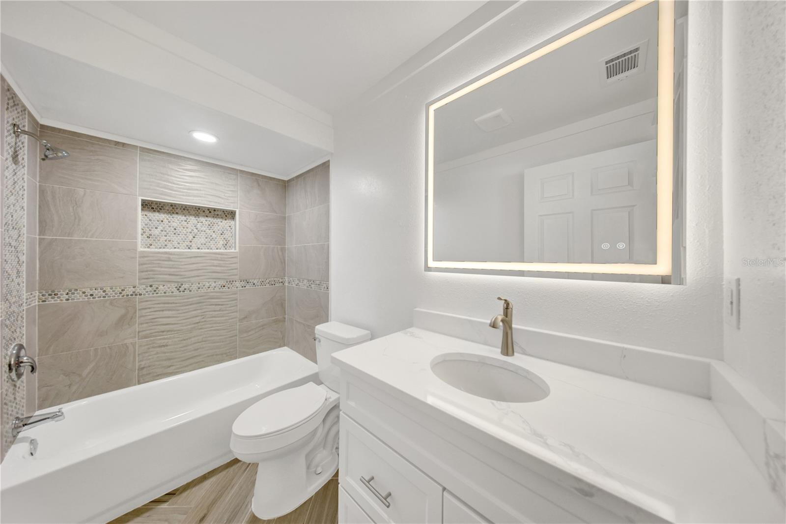 2264 WINCHESTER DR — photo 19