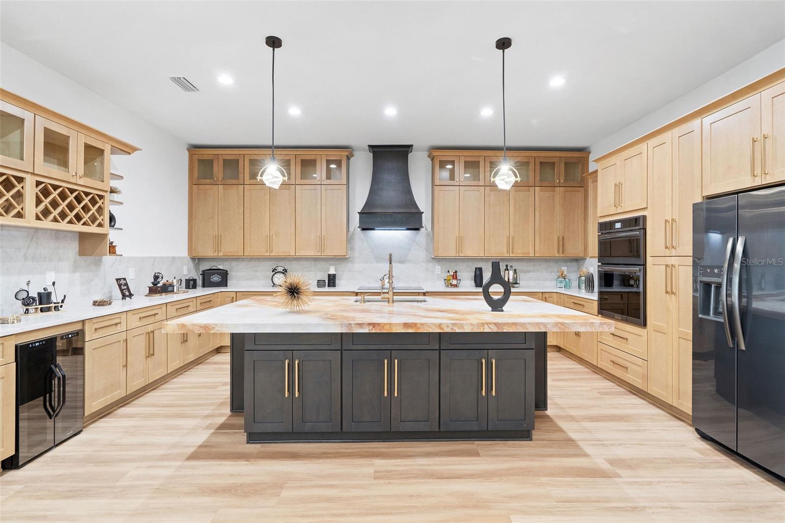 2914 W WALNUT ST — photo 59