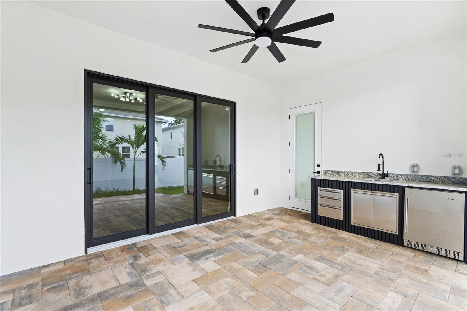 2914 W WALNUT ST — photo 47