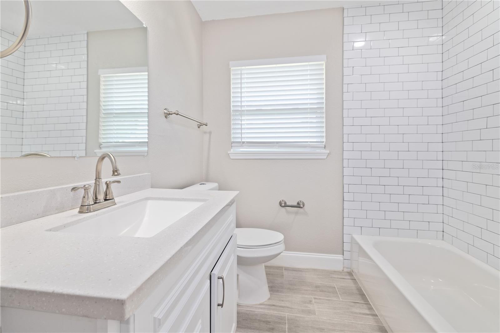 408 W VIRGINIA AVE — photo 19