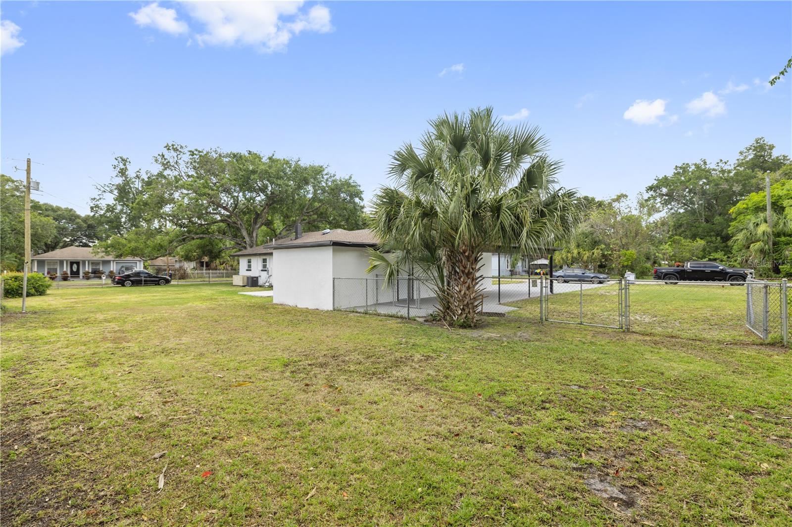 408 W VIRGINIA AVE — photo 26