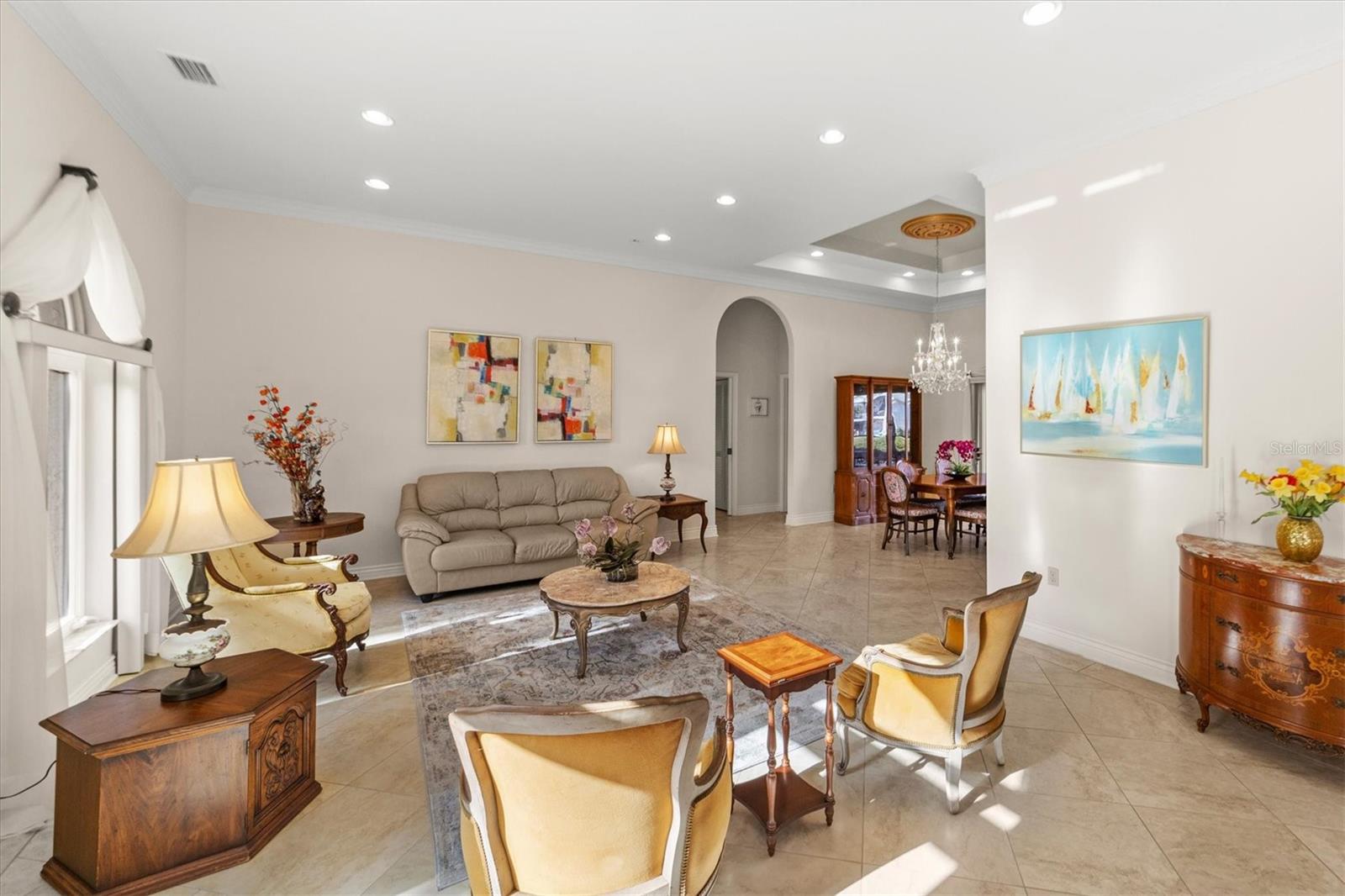 4937 OXFORD DR — photo 10