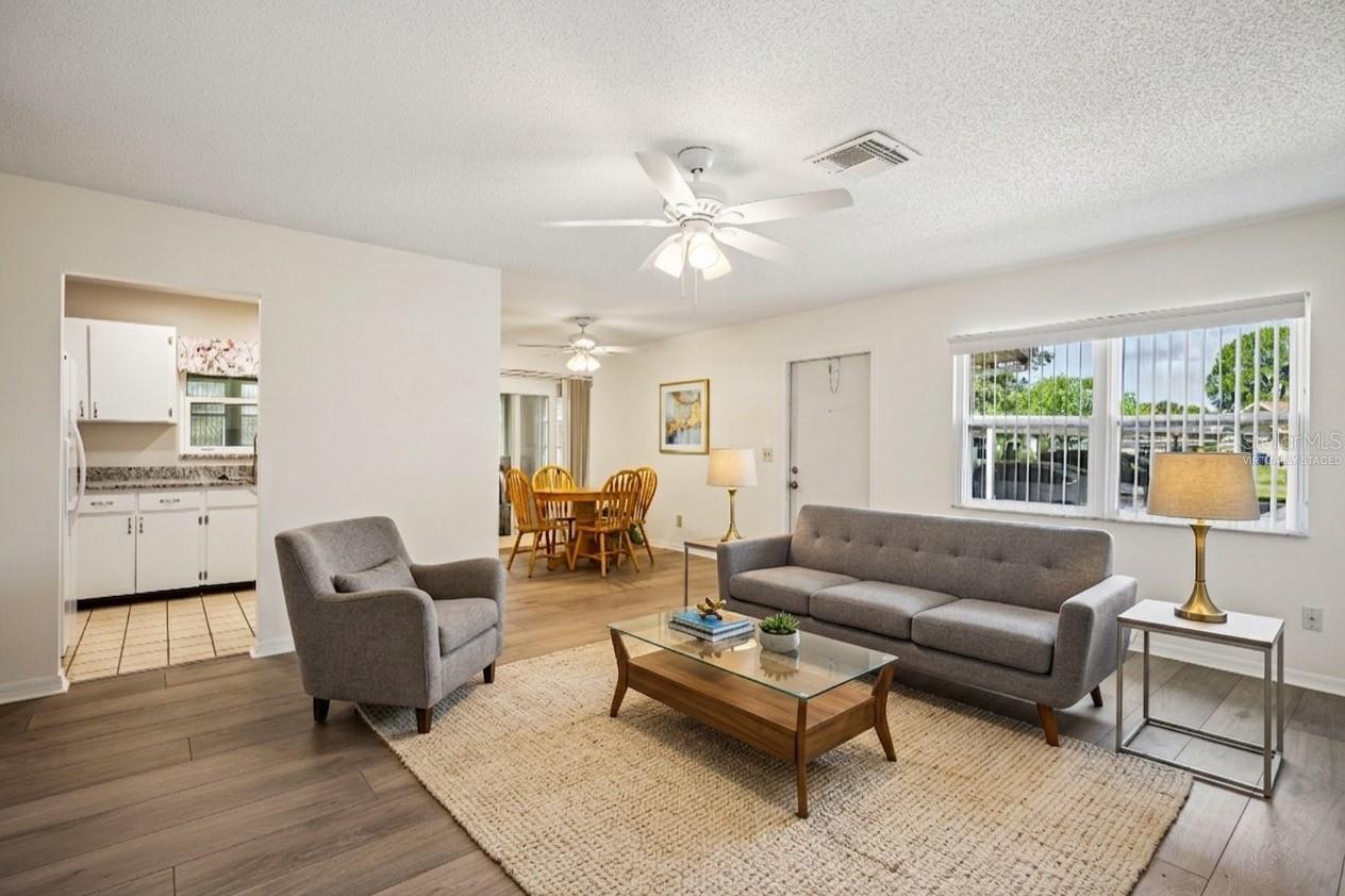 2224 GRENADIER DR — photo 4