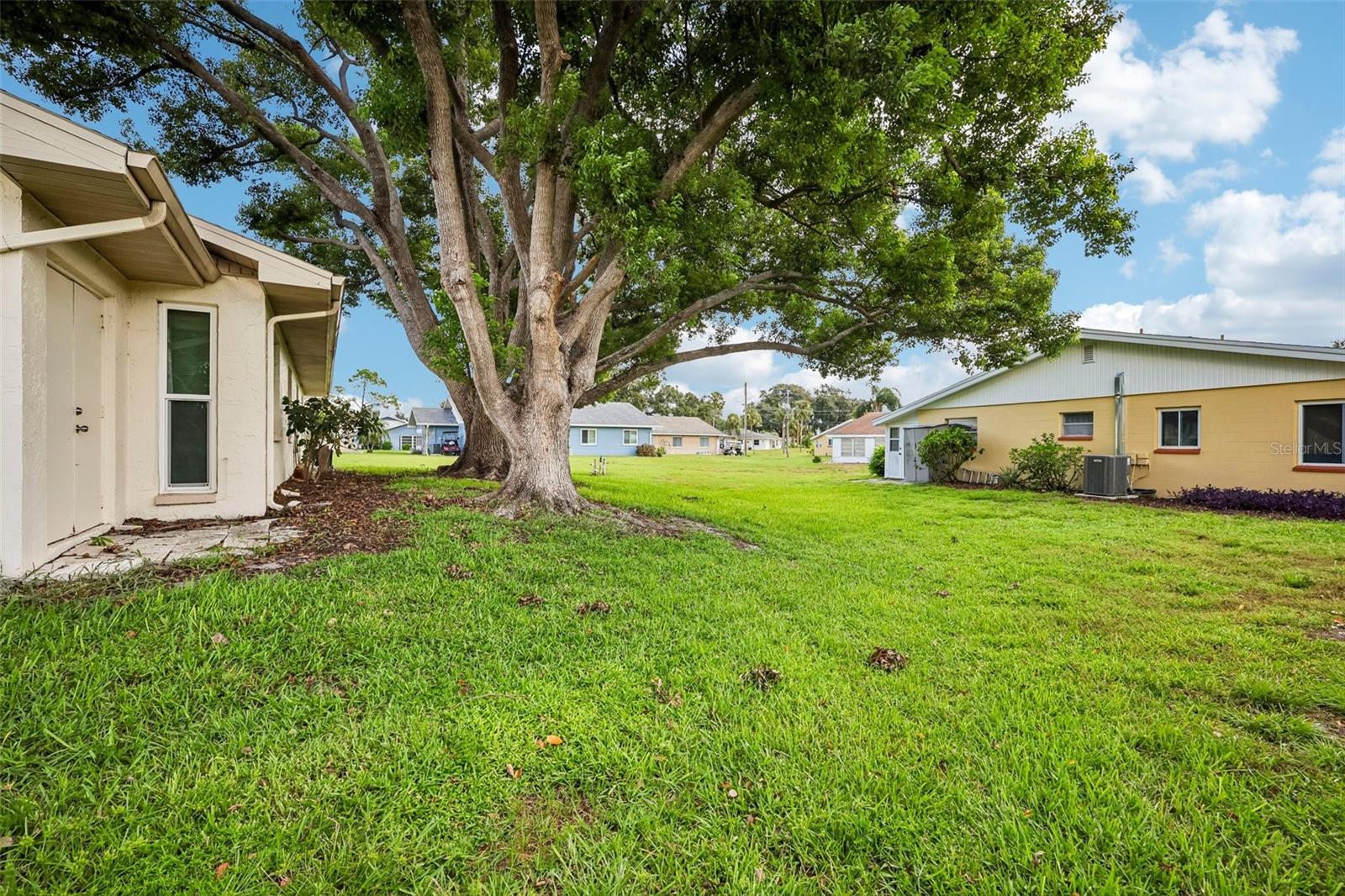 2224 GRENADIER DR — photo 29