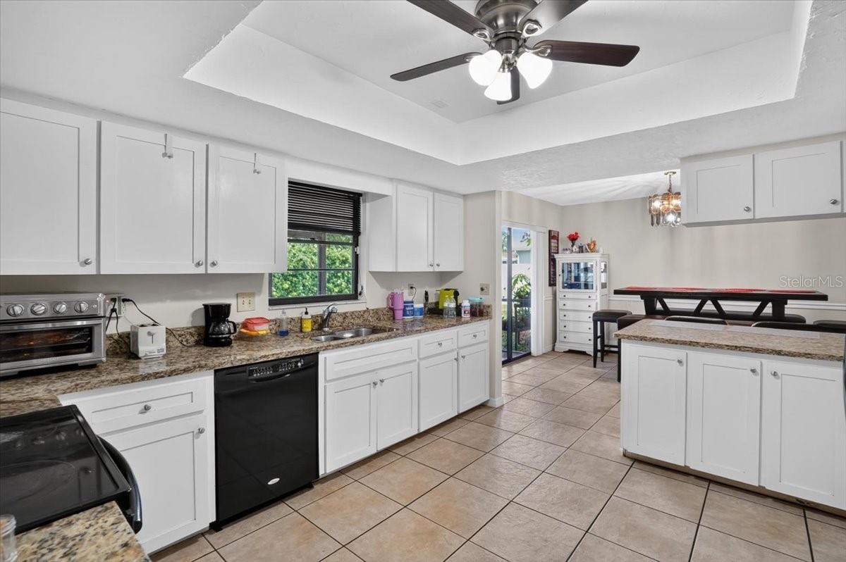 5031 BRANDEIS CIR S — photo 15