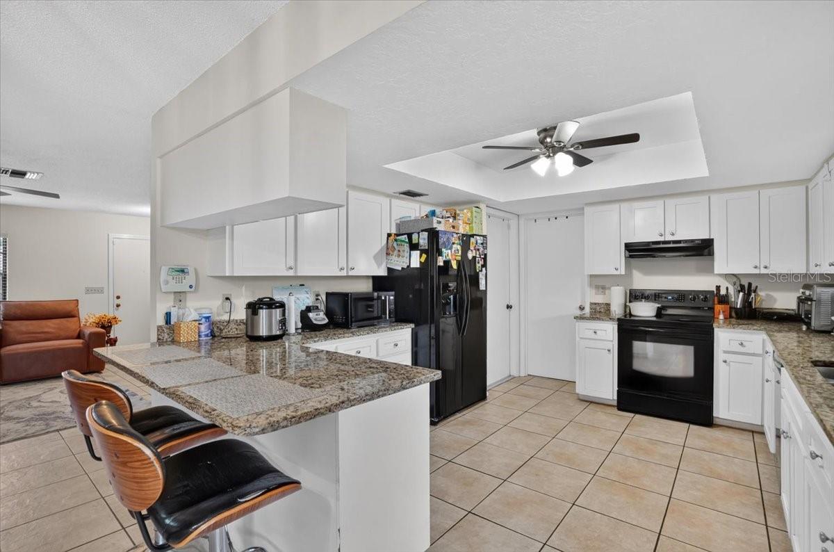 5031 BRANDEIS CIR S — photo 12