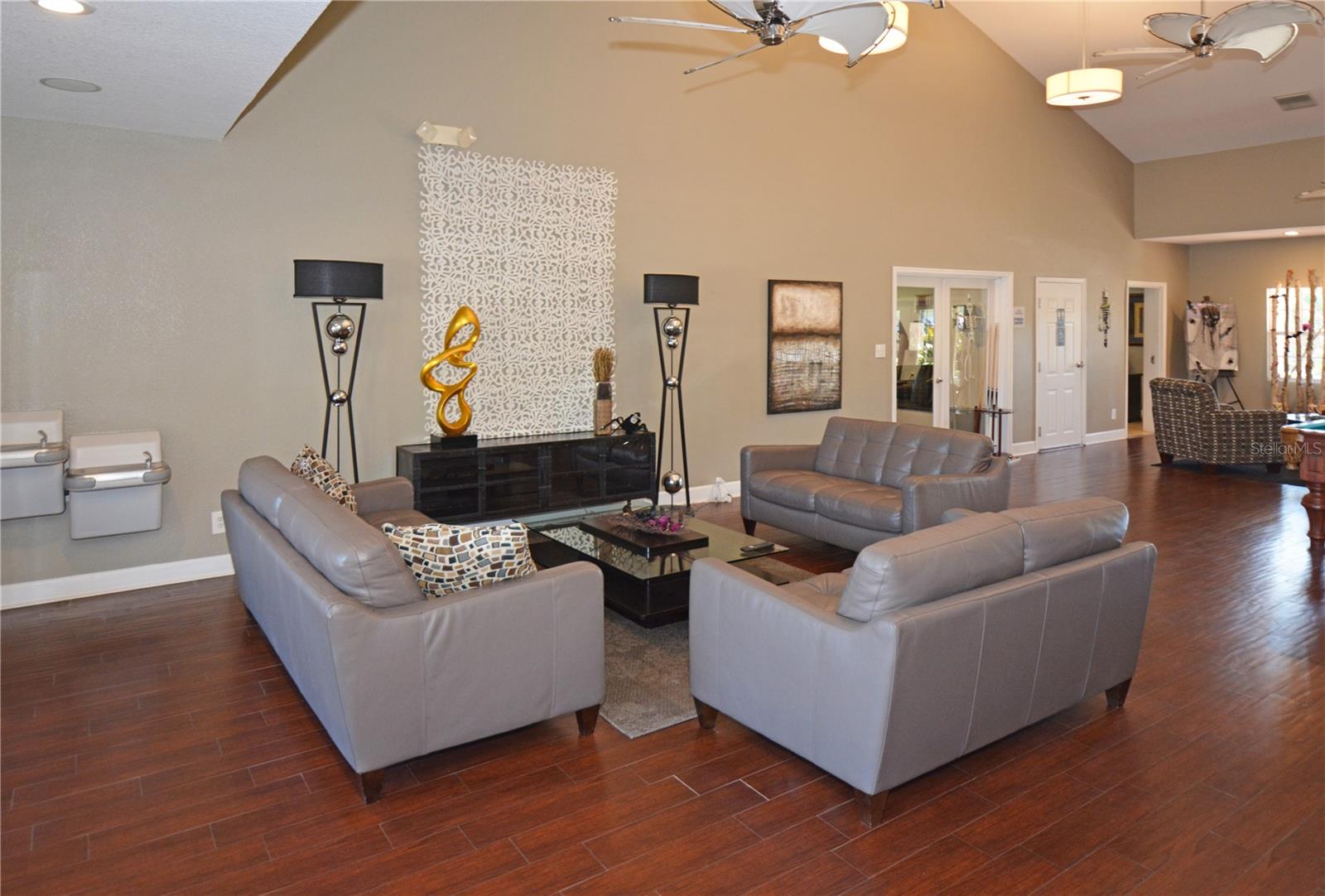 102 POMPANO DR SE #C — photo 37