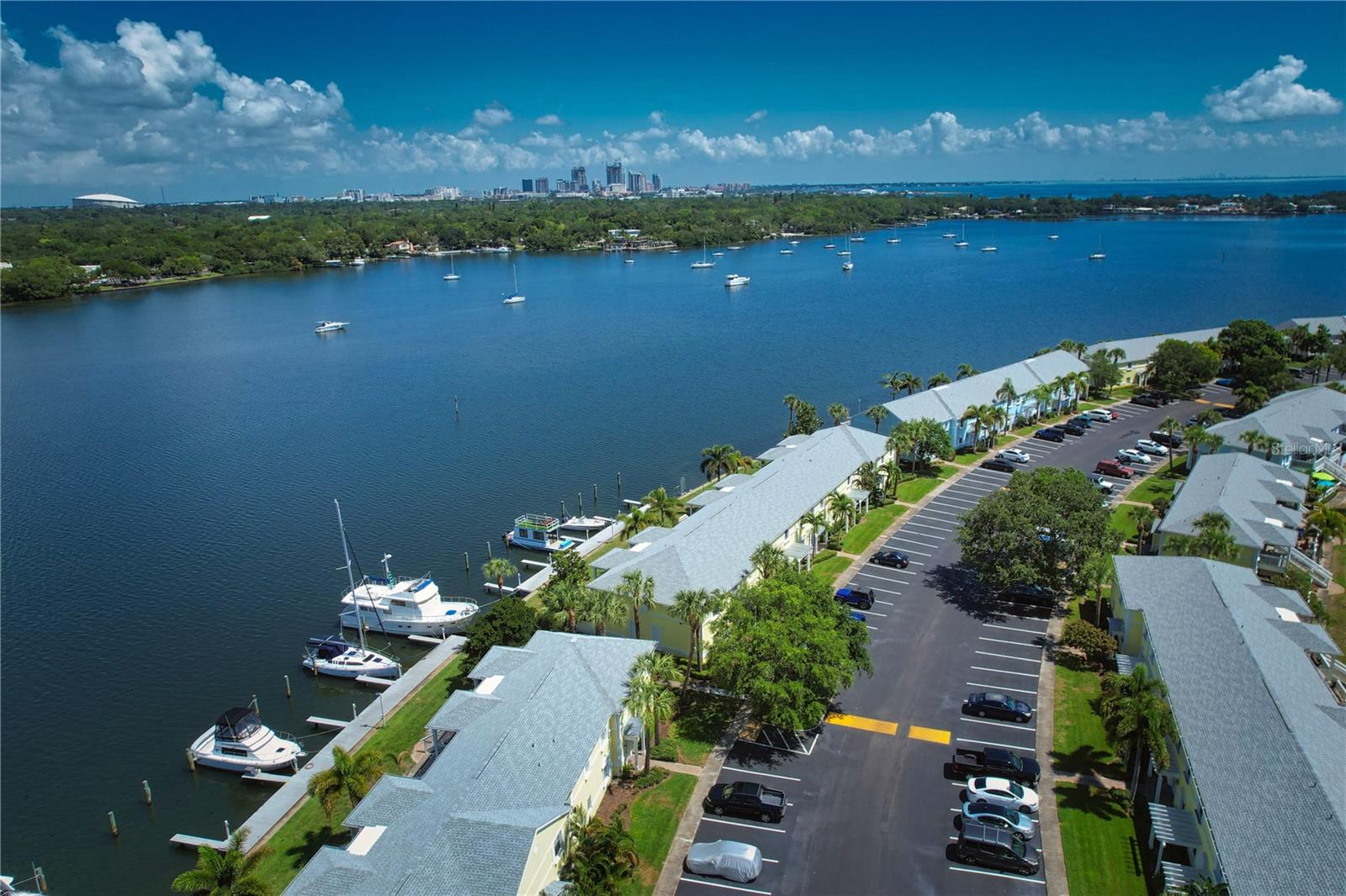 102 POMPANO DR SE #C — photo 32
