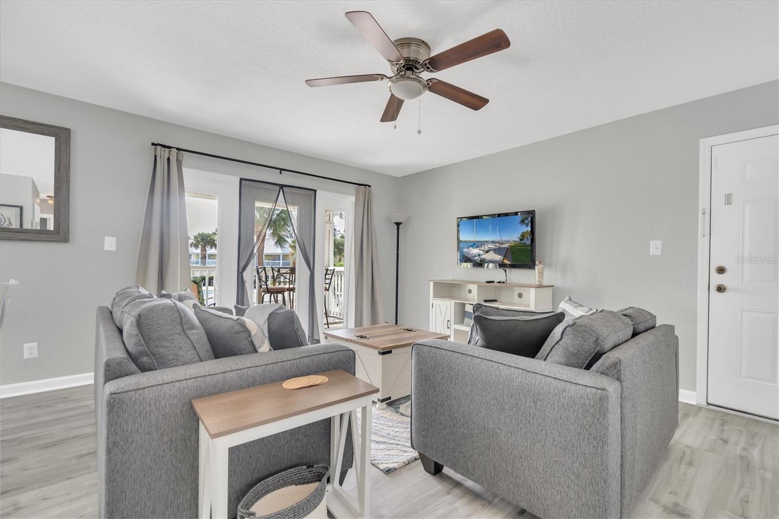 102 POMPANO DR SE #C — photo 5