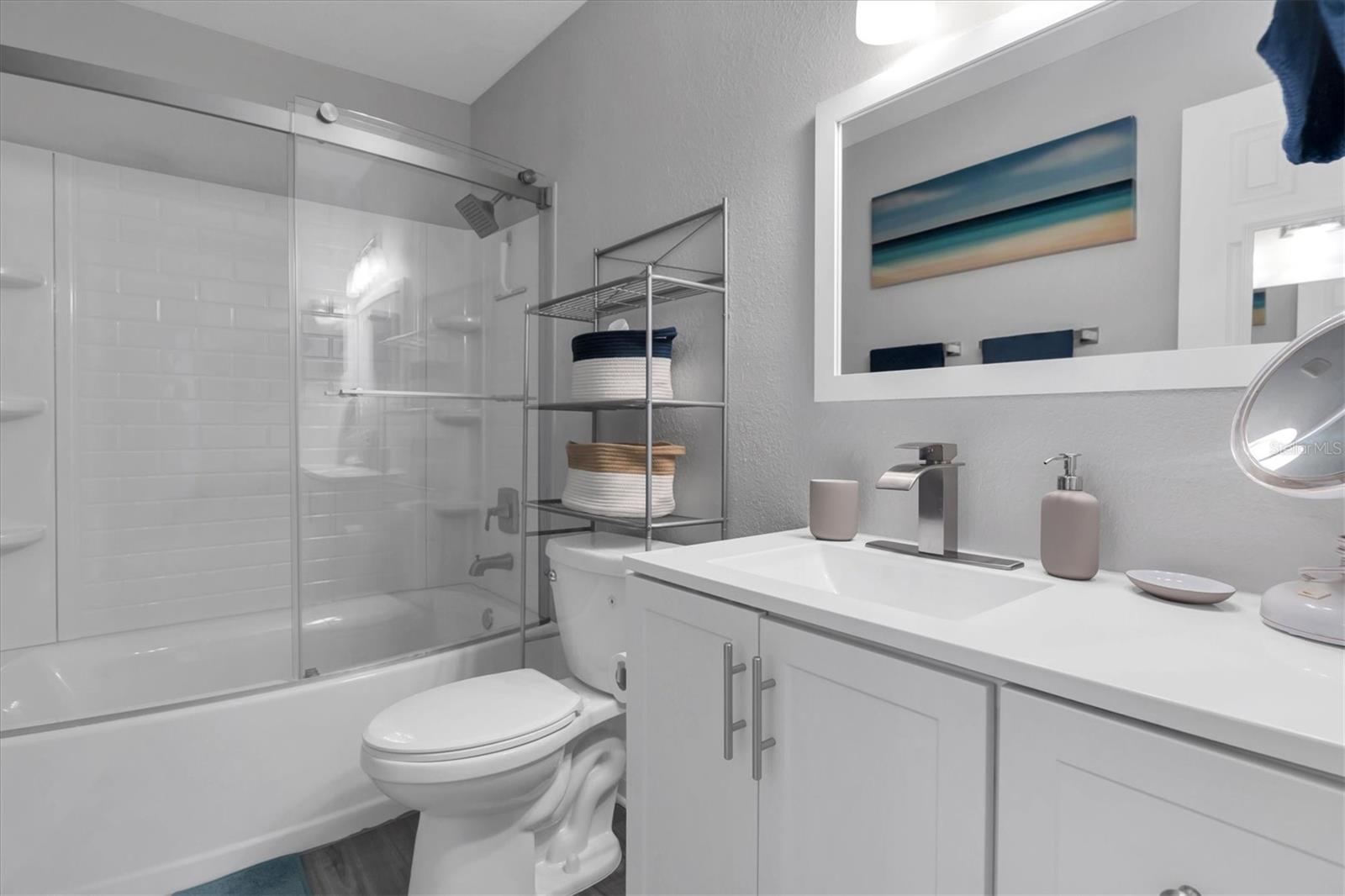 102 POMPANO DR SE #C — photo 17