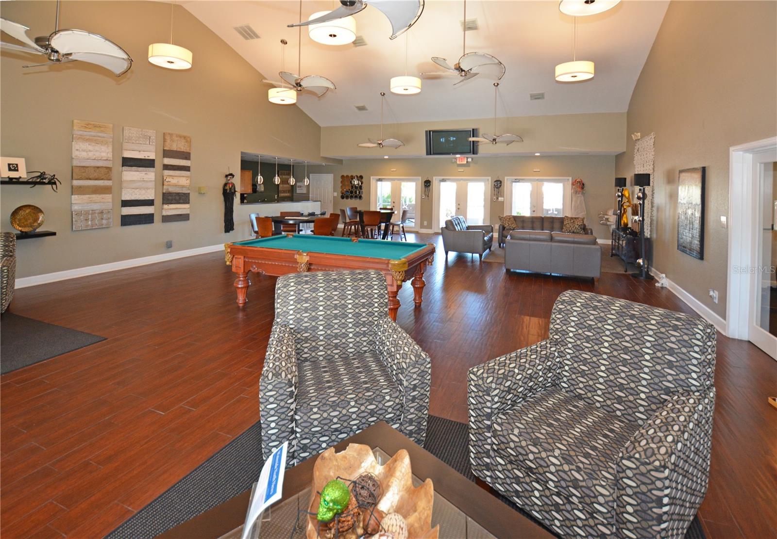 102 POMPANO DR SE #C — photo 38