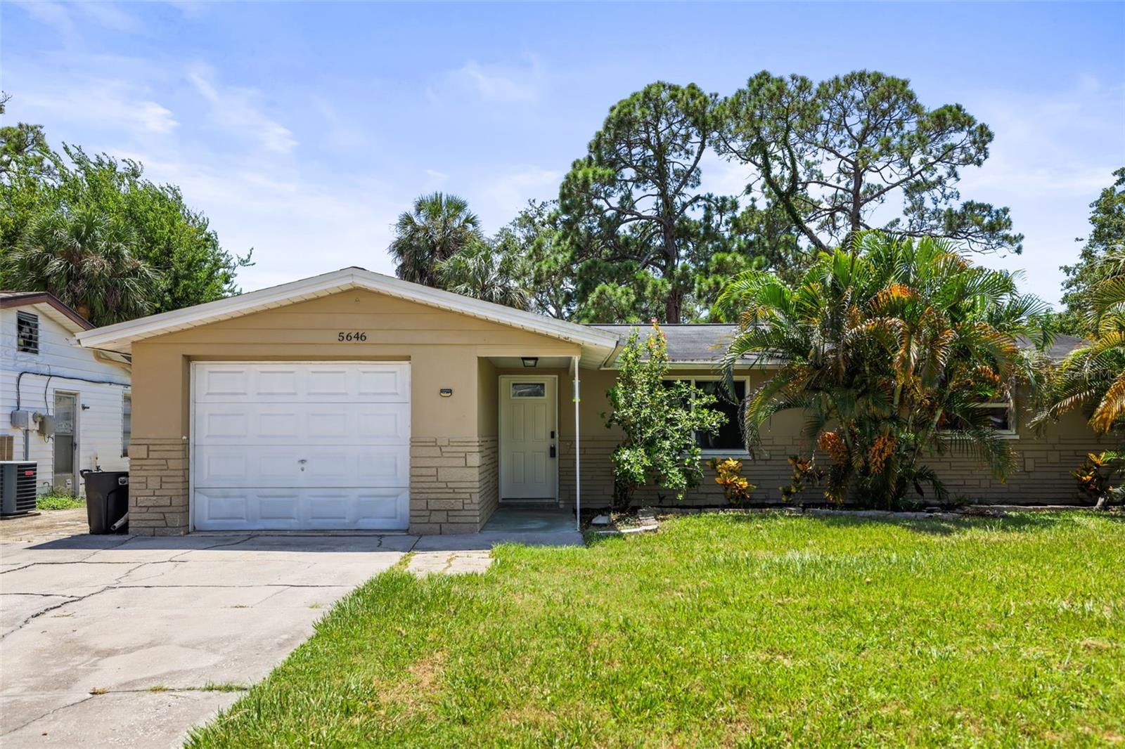 5646 QUIST DR — photo 22