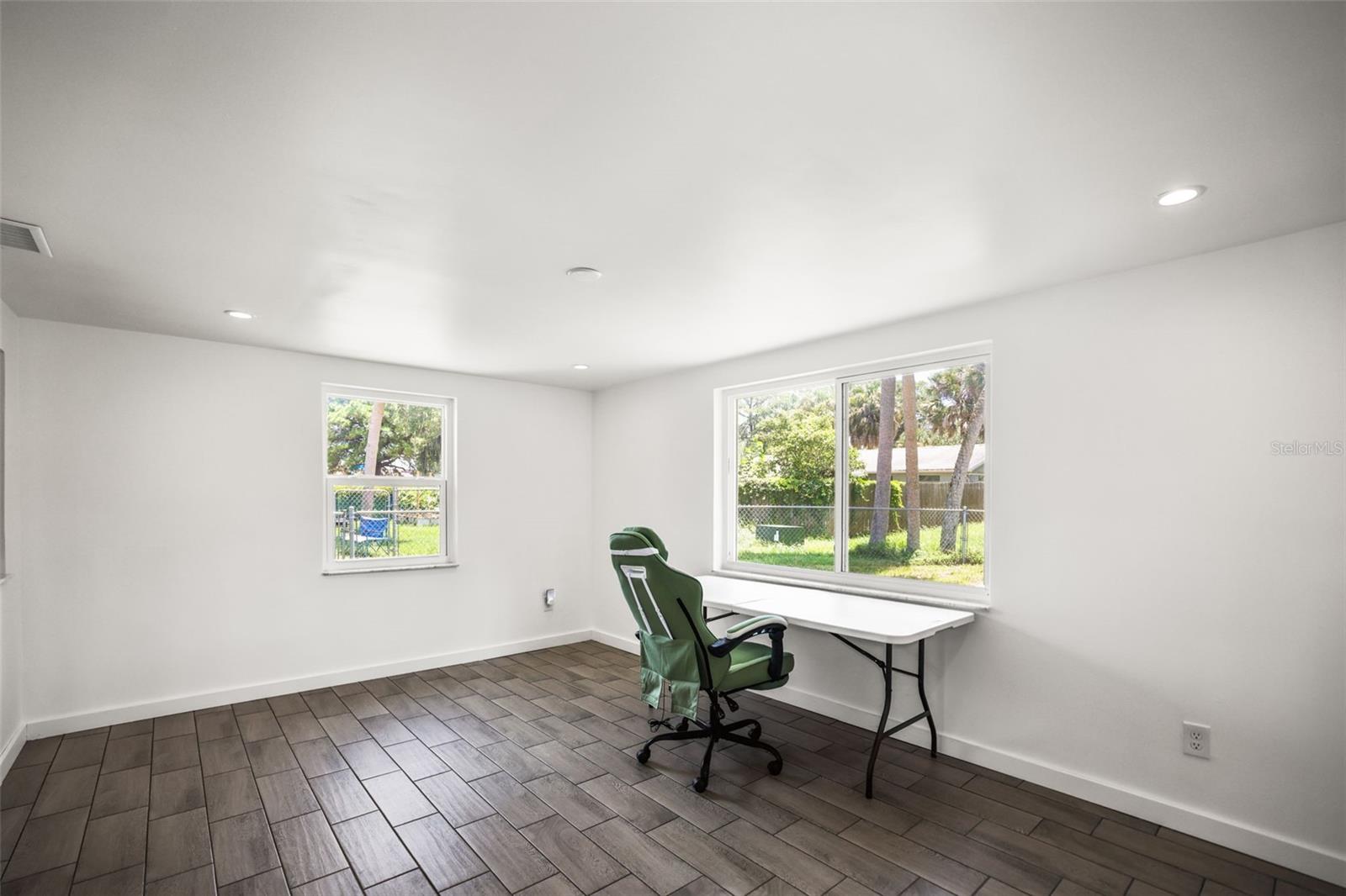 5646 QUIST DR — photo 19