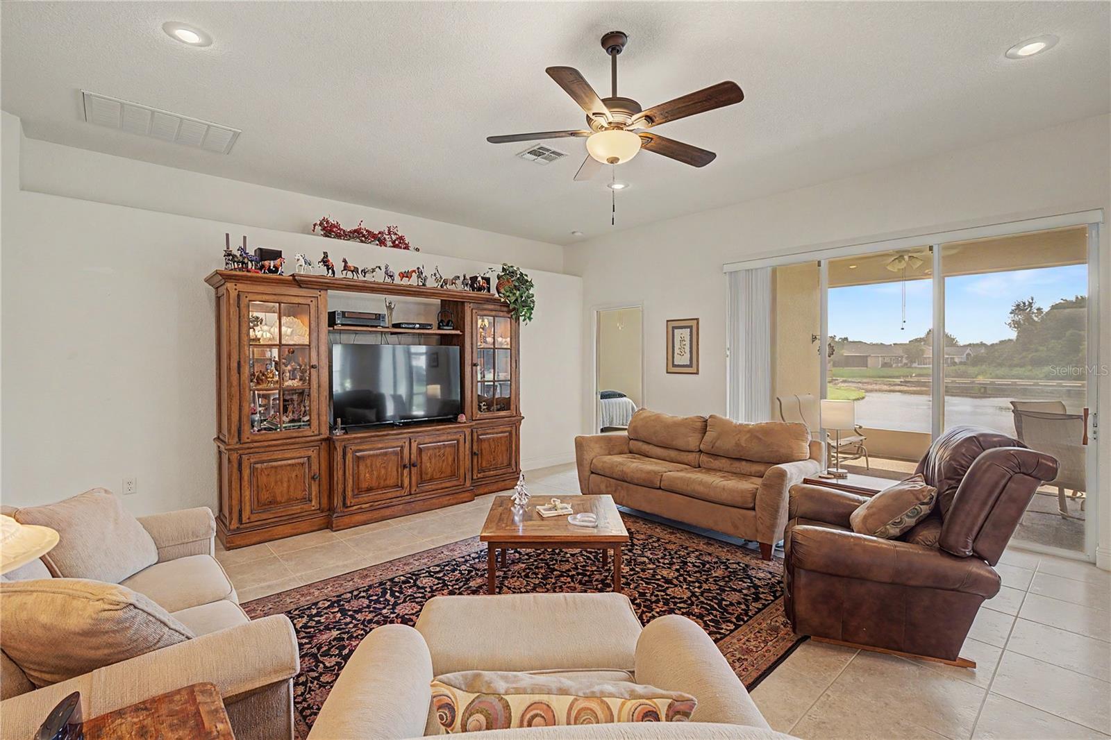 10231 CLEGHORN DR — photo 14