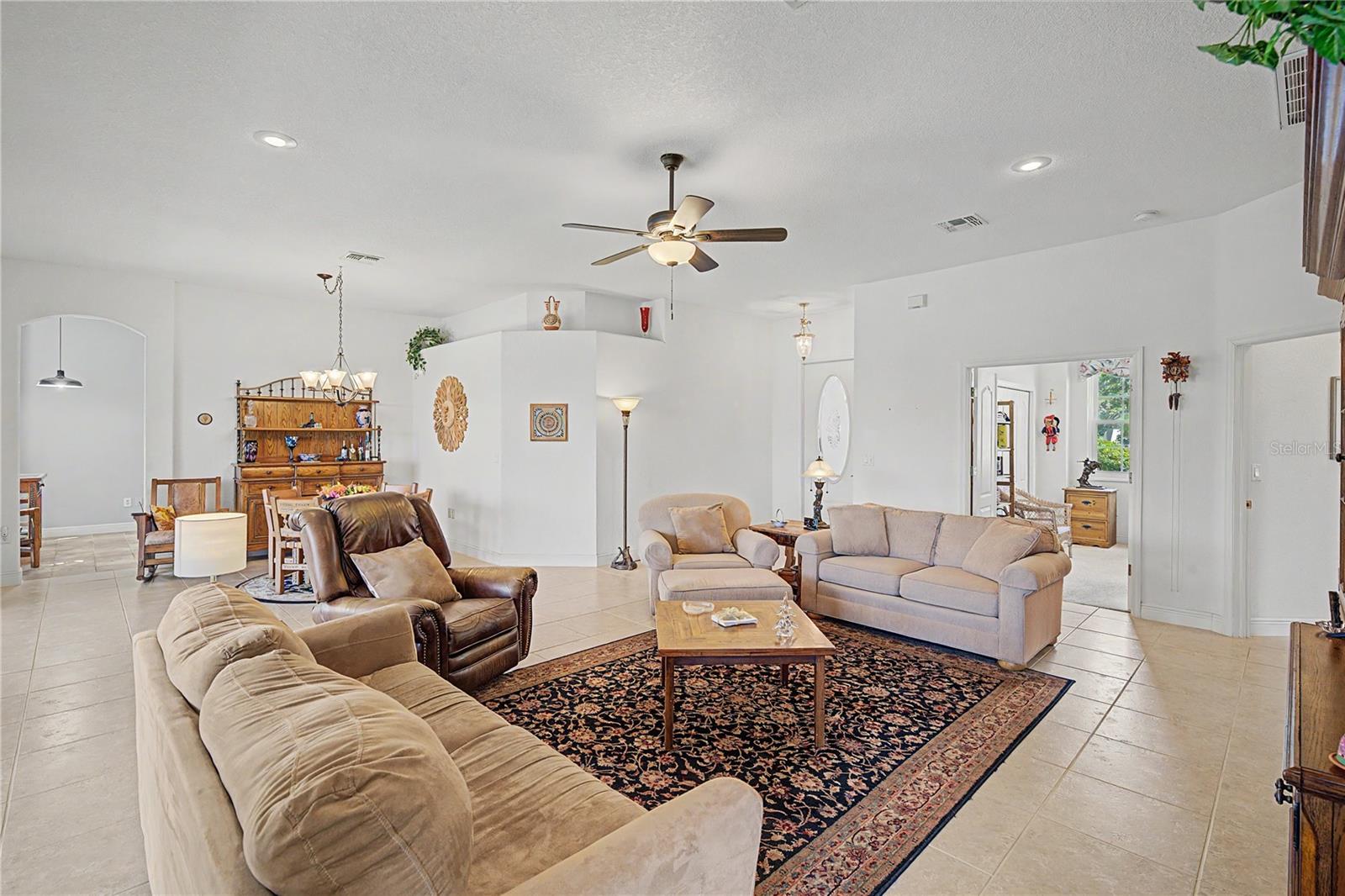 10231 CLEGHORN DR — photo 12
