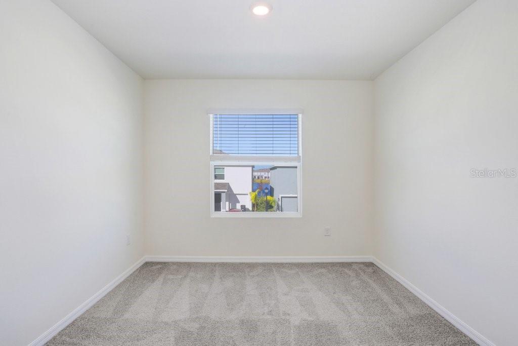 366 MANGROVE SHADE CIR — photo 17