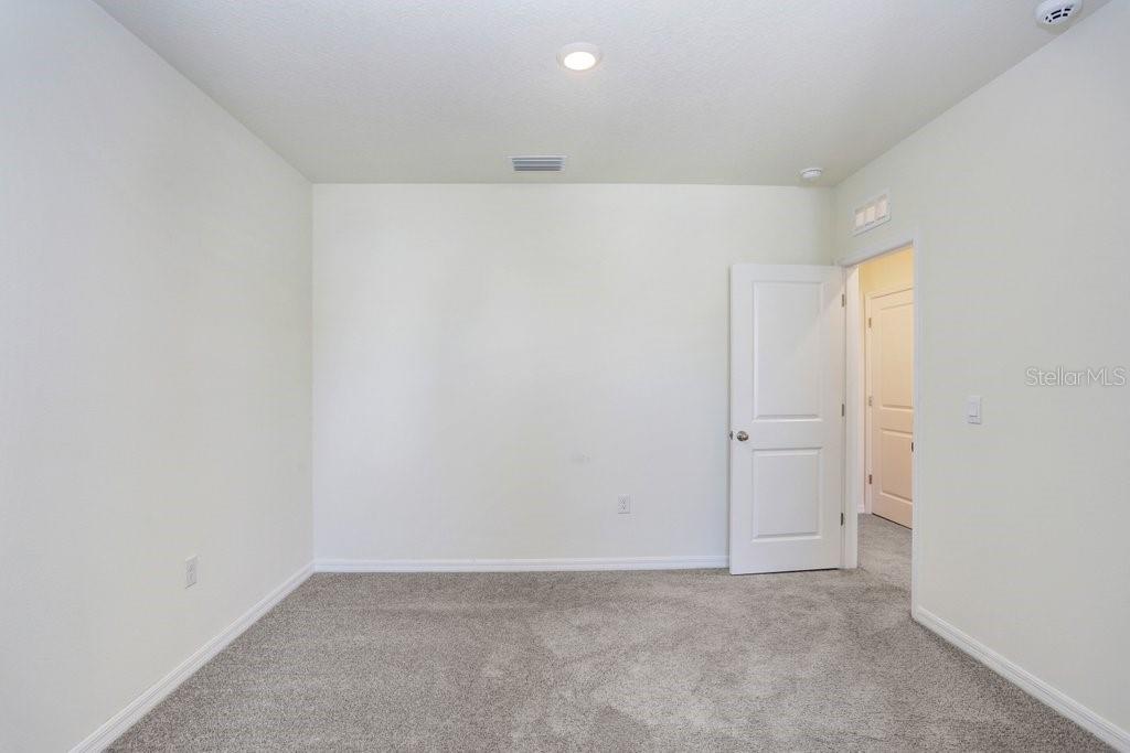 366 MANGROVE SHADE CIR — photo 16