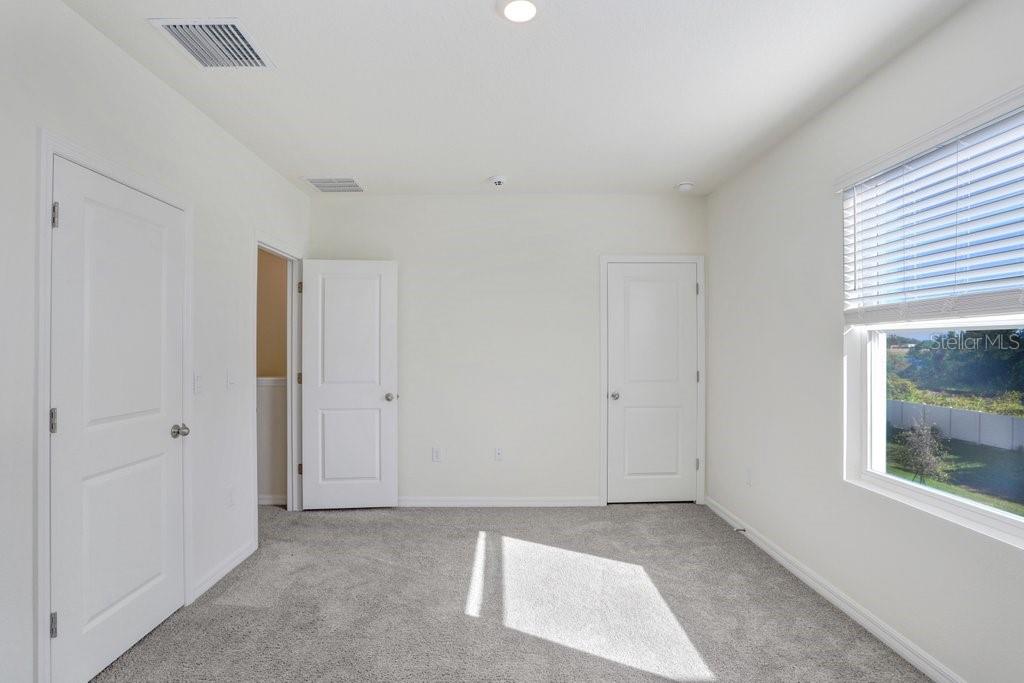 366 MANGROVE SHADE CIR — photo 12