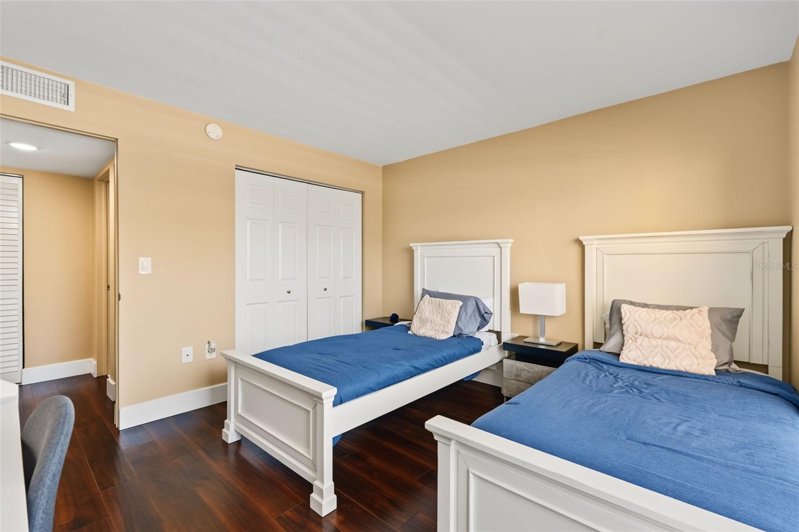900 COVE CAY DR #2B — photo 31