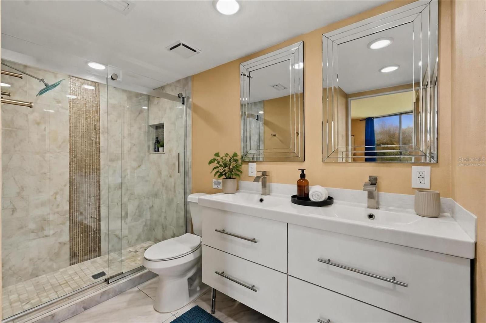 900 COVE CAY DR #2B — photo 40