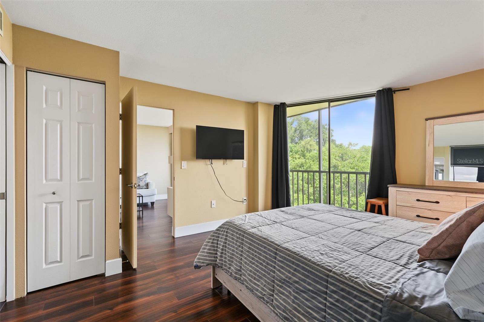 900 COVE CAY DR #2B — photo 38