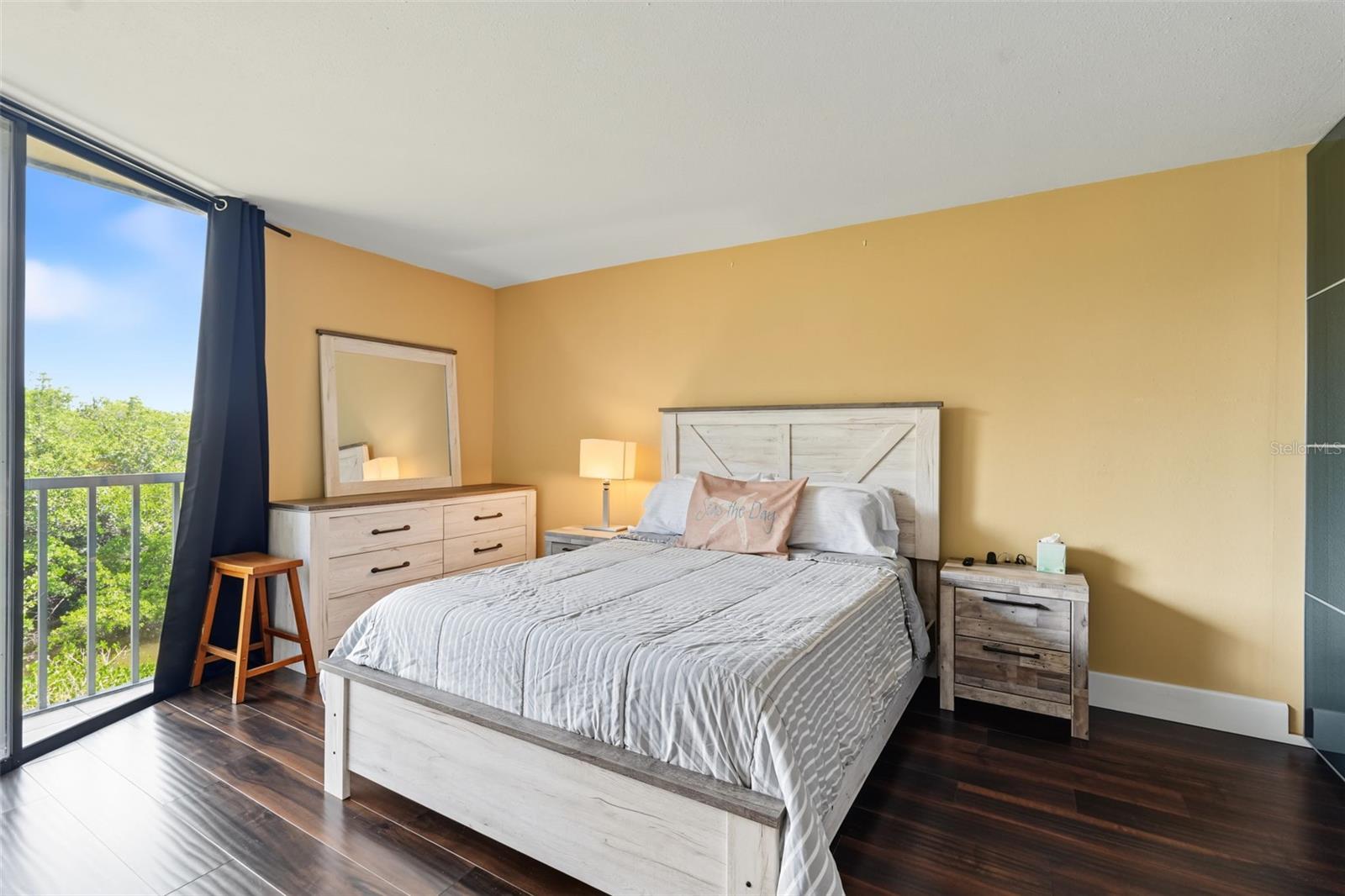 900 COVE CAY DR #2B — photo 35