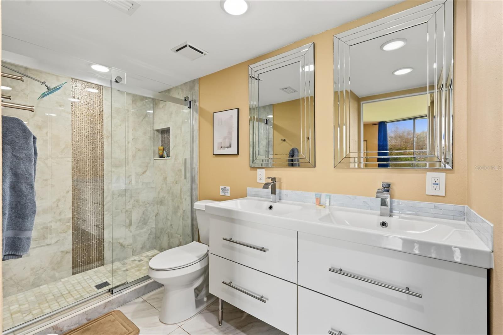 900 COVE CAY DR #2B — photo 41